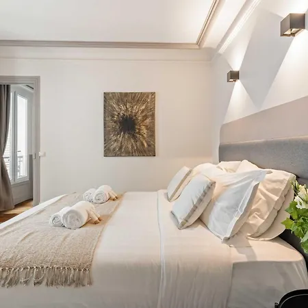 Appartement Eiffel Tower - Premium With Lift For 4 *