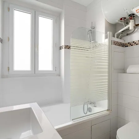 Eiffel Tower - Premium With Lift For 4 Parijs