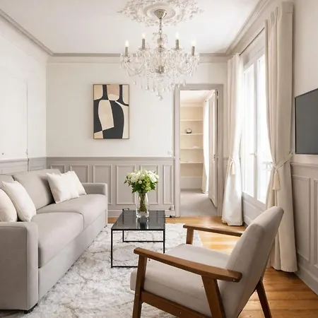 Eiffel Tower - Premium With Lift For 4 Apartmán